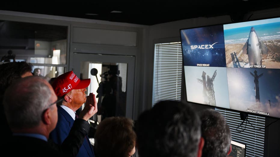 Trump tours SpaceX mission control